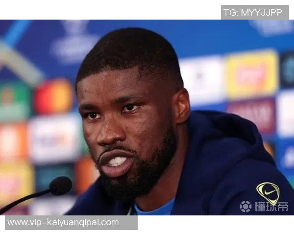 丹索承认与迪涅发生碰撞表达歉意并强调自己先触球